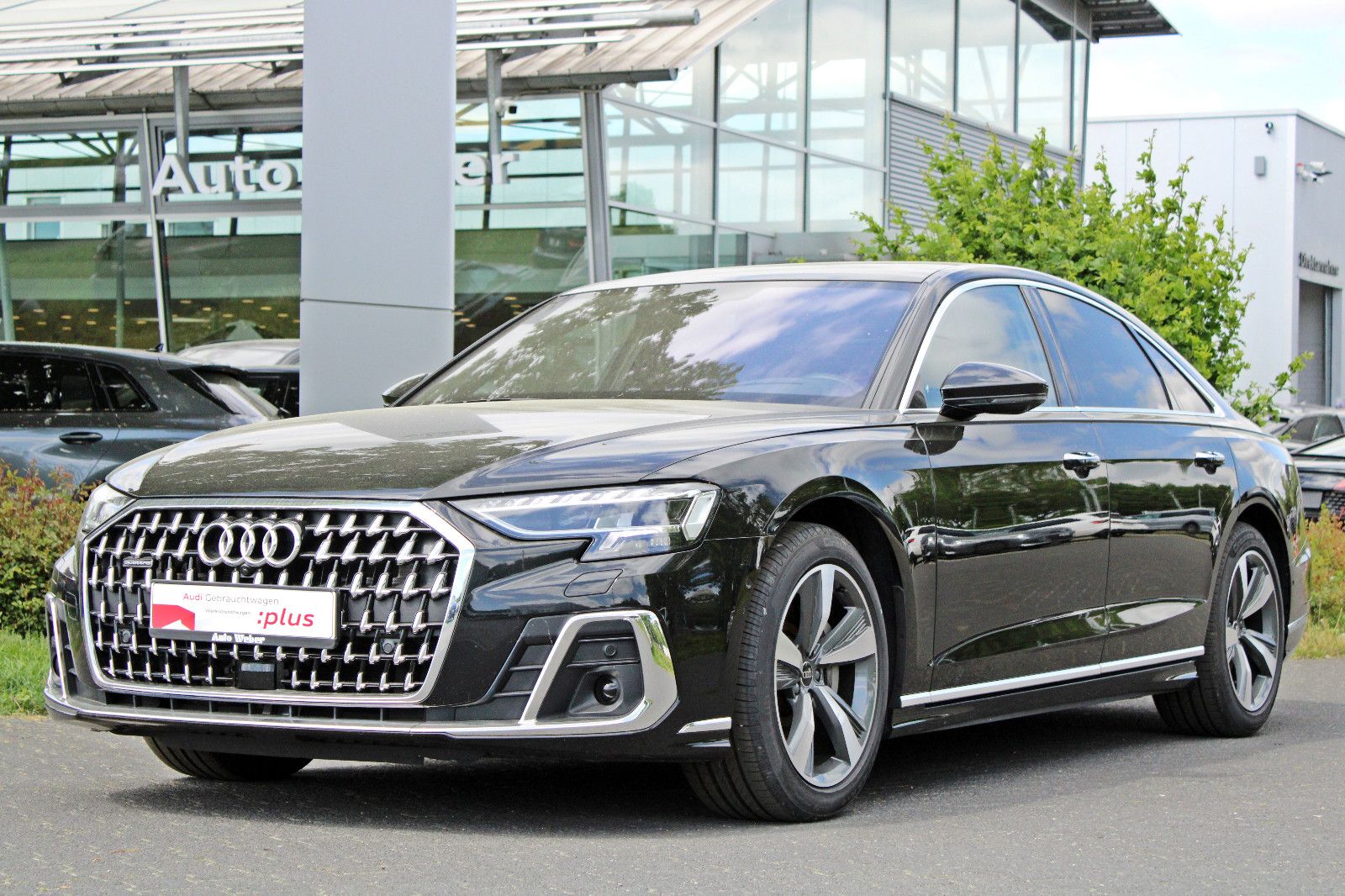Audi A8 50TDI qu - Samsaru's Car Outlet