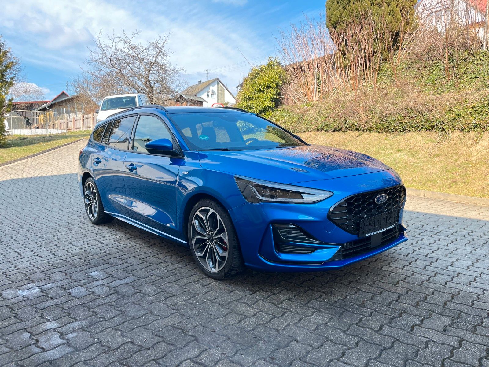 Ford Focus Turnier ST-Line X - Matrix LED, B&O, Pano