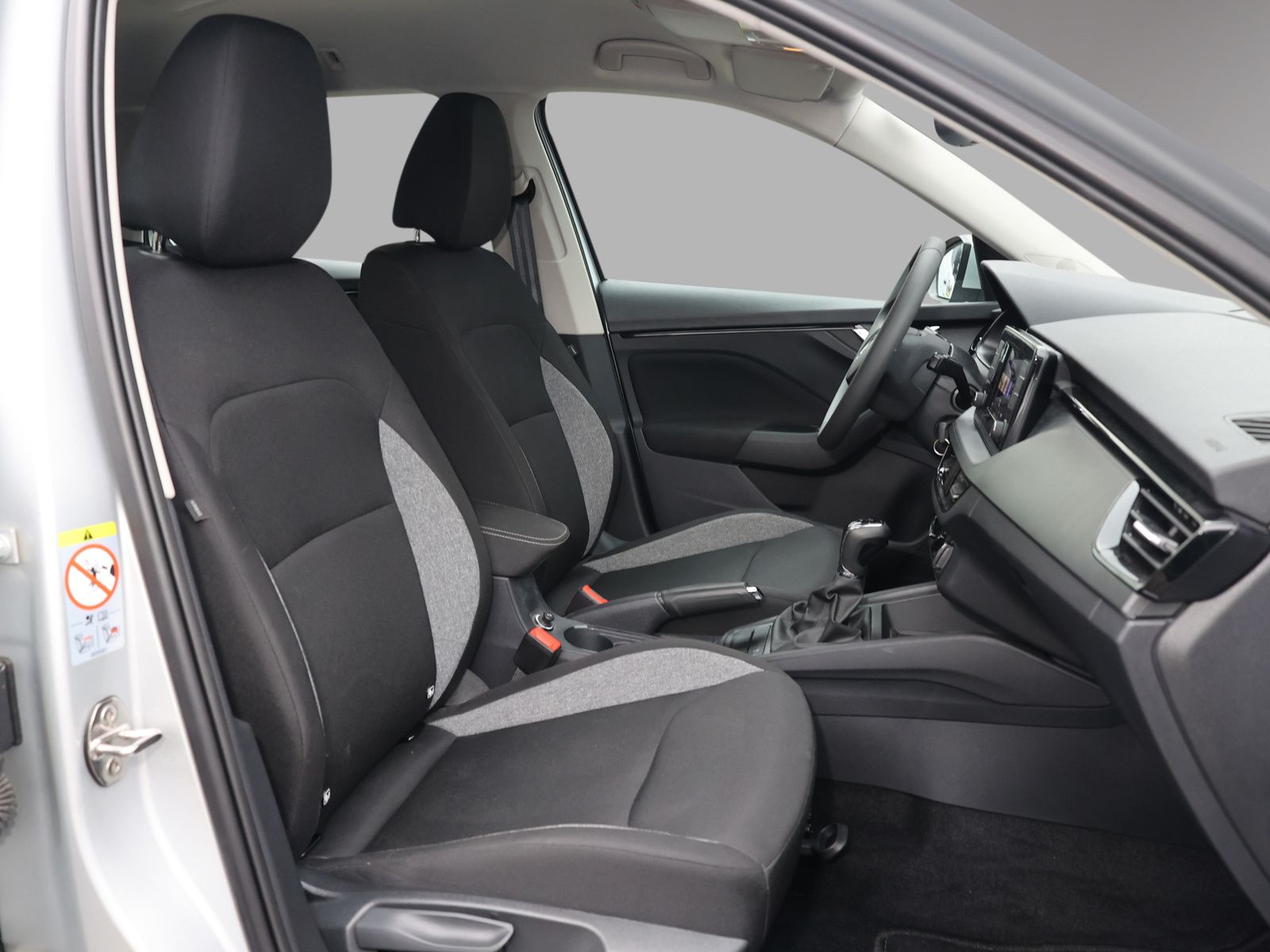 Skoda Kamiq 1.0 TSI Active - Samsaru's Car Outlet