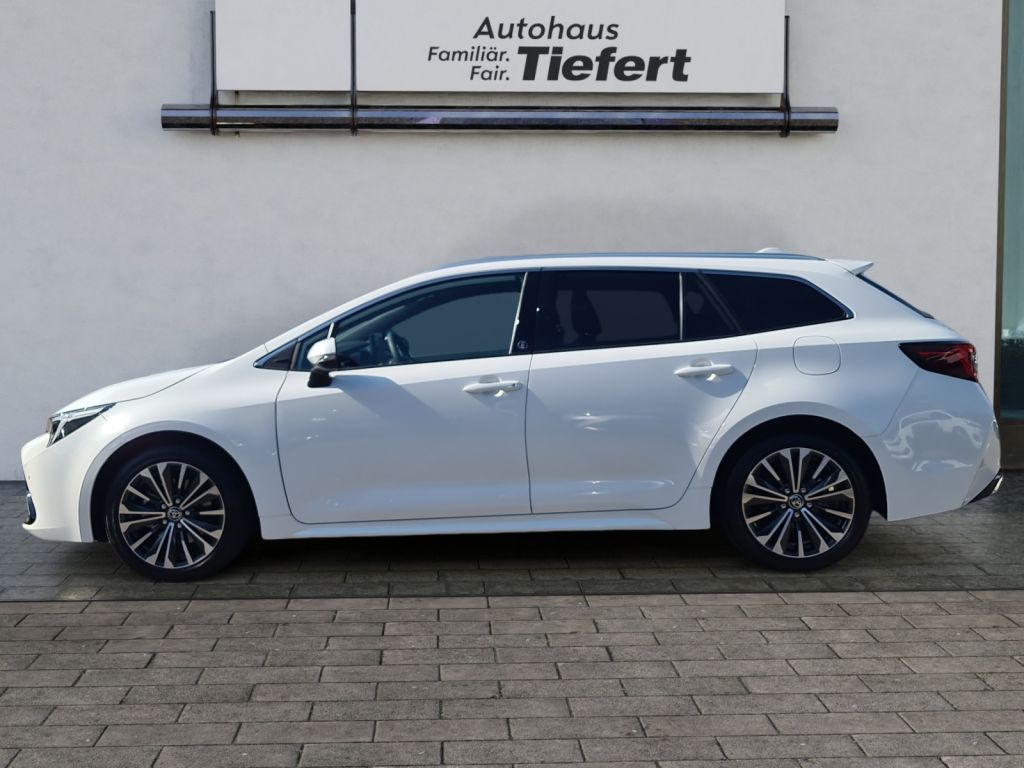 Toyota Corolla 2.0 Hybrid TS Team Deutschland