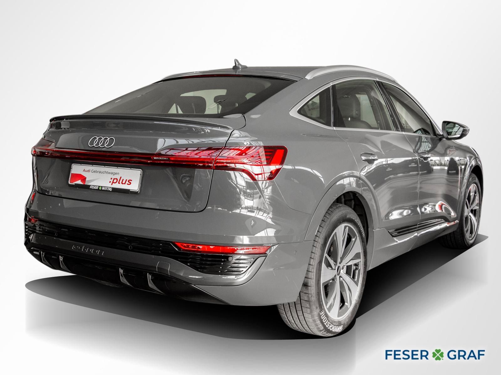 Audi Q8 Sportback e-tron 55 S line - Samsaru's Car Outlet