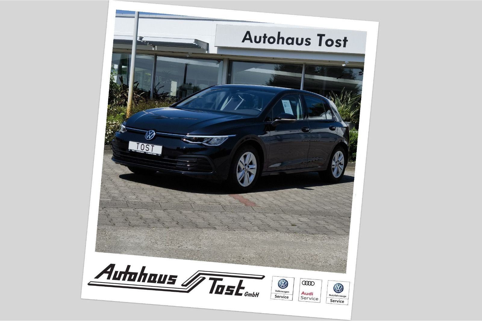 Volkswagen Golf Life 1.5 TSI - Samsaru's Car Outlet