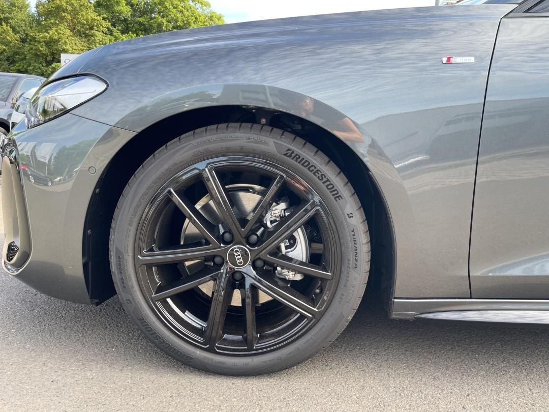 Audi A5 Avant TFSI 150 kW S Line 360,AHK,Kamera,LED