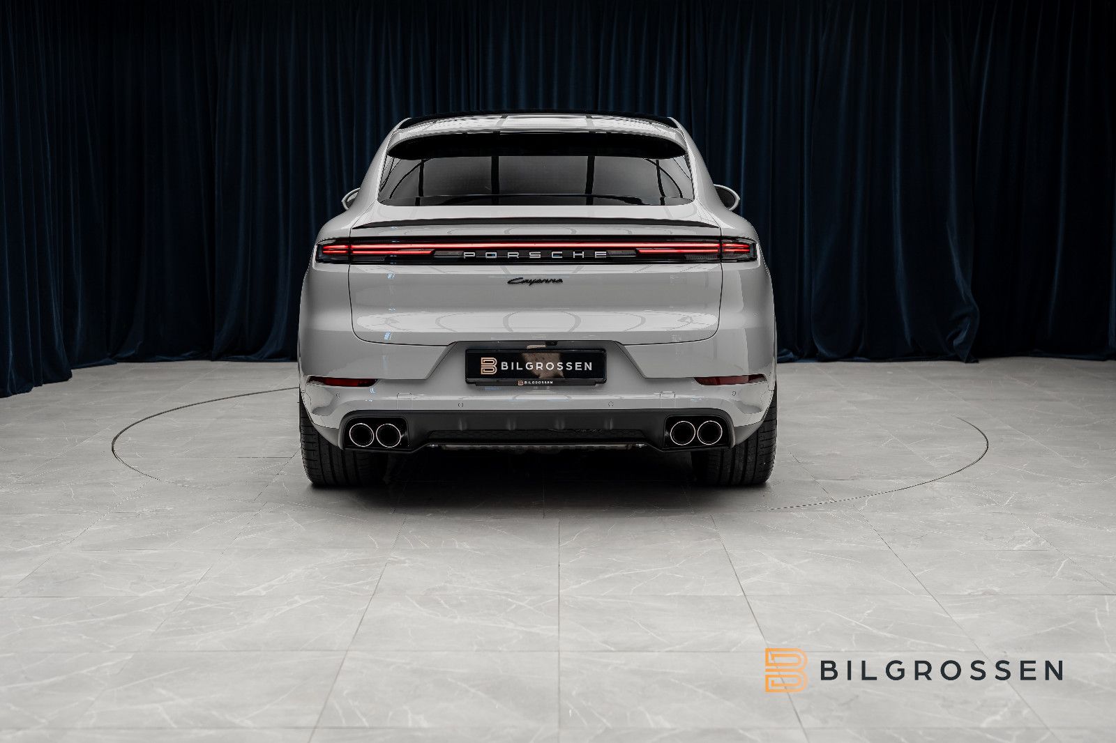Porsche Cayenne Coupé E-Hybrid PASM BOSE SportExh P-Disp