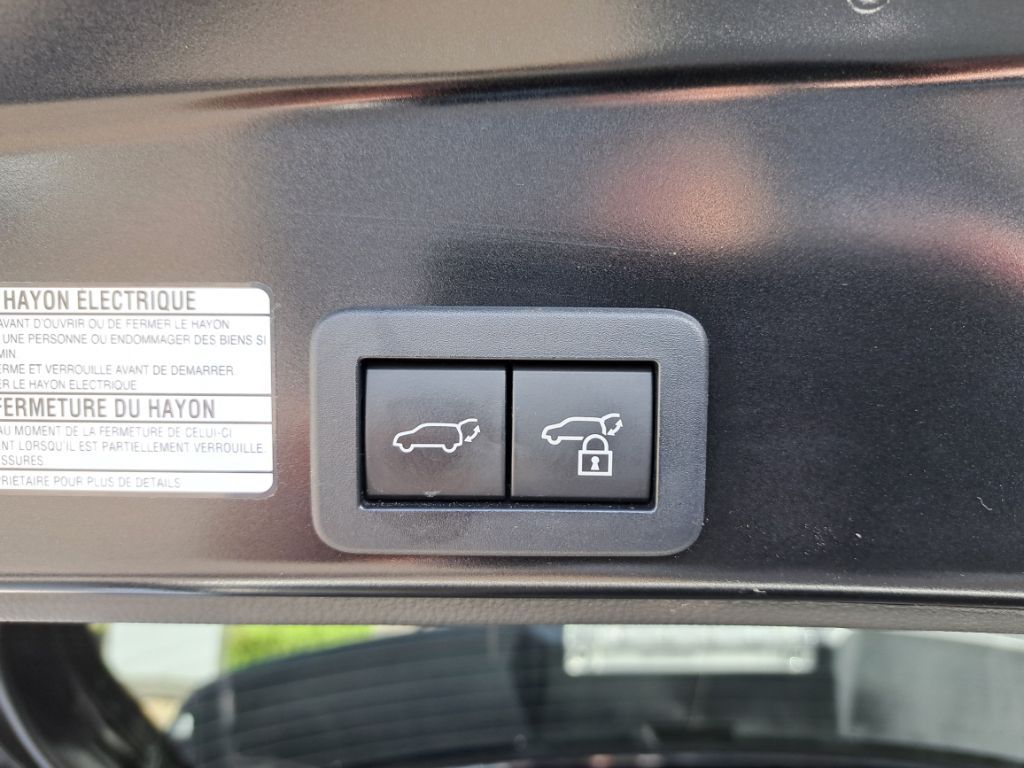 Toyota Yaris Cross Hybrid 1.5 VVT-i Elegant AHK, Teille