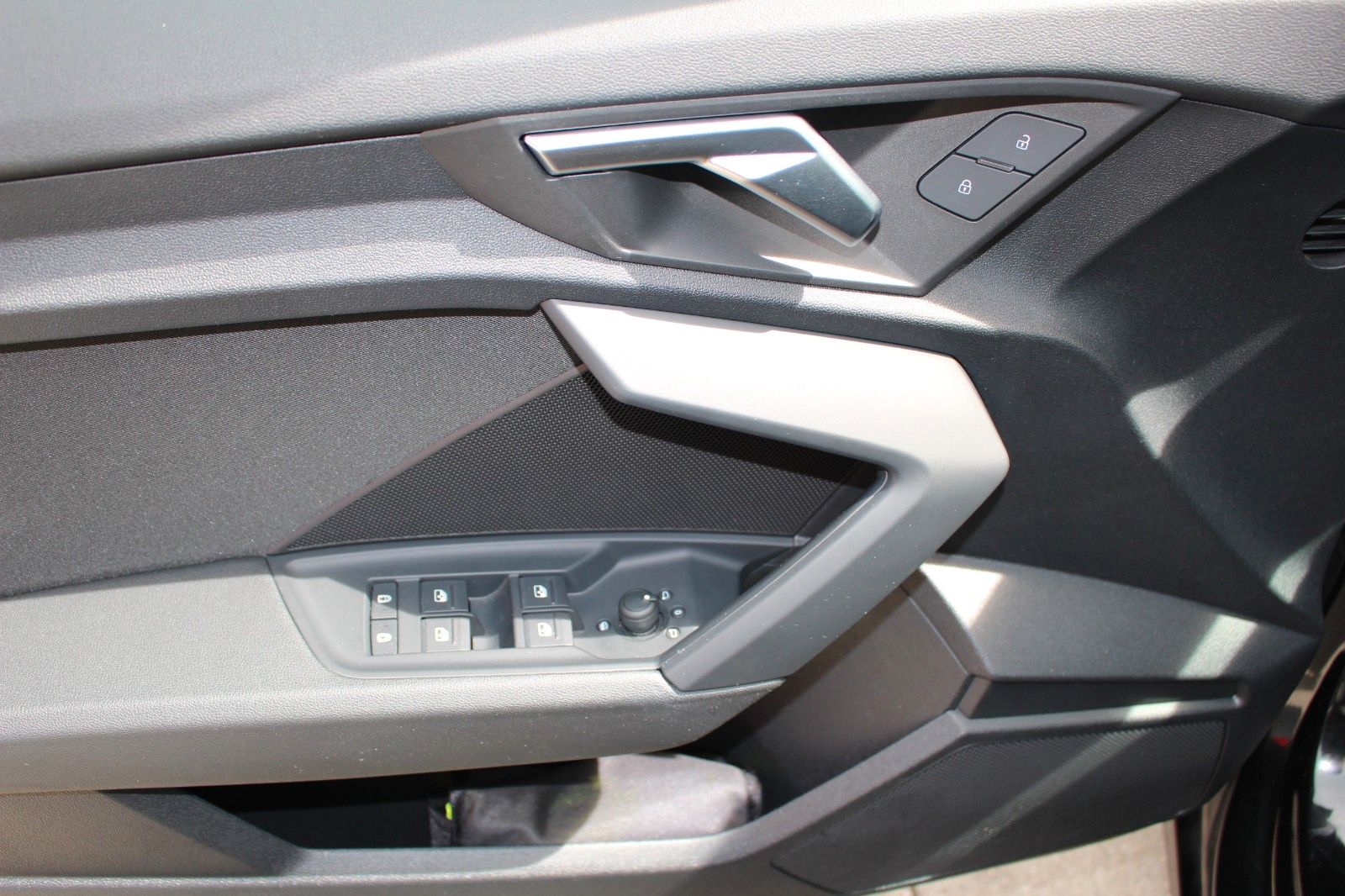 Audi A3 Limousine 30 TDI LED/Virtual Dashboard