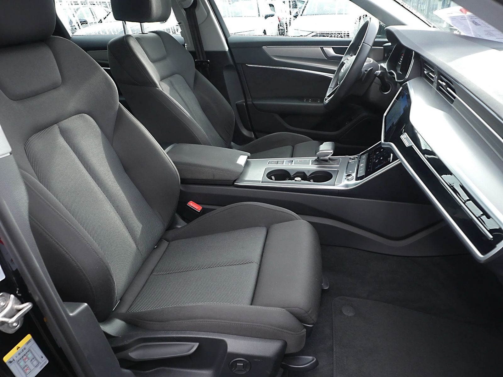 Audi A6 Avant Sport 45 TFSI - Samsaru's Car Outlet