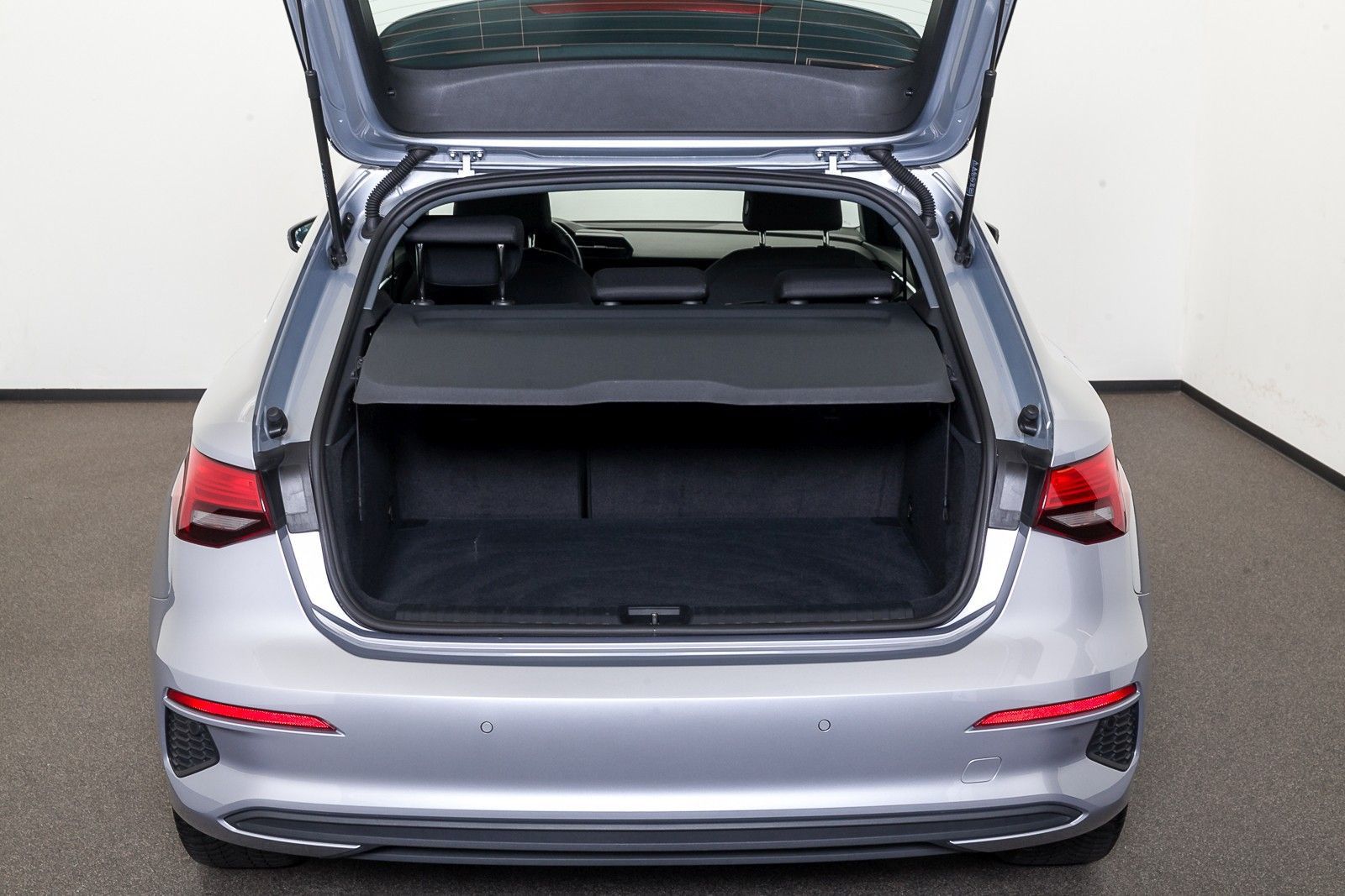 Audi A3 Sportback 30 TFSI S tr. - Samsaru's Car Outlet