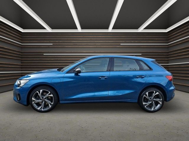 Audi A3 Sportback 40 TFSI e advanced S-tr. Navi LED