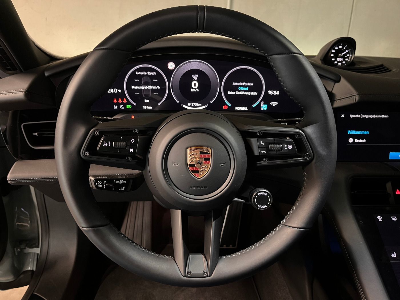 Porsche Taycan 4 Cross Turismo | InnoDrive |