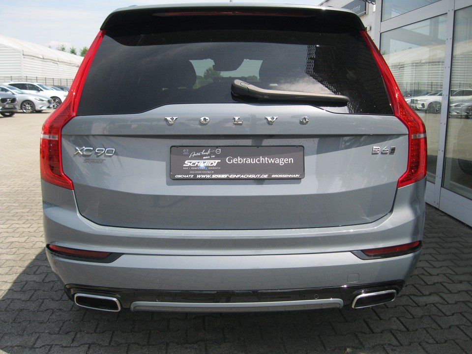 Volvo XC90 B6 Benzin R-Design - Samsaru's Car Outlet
