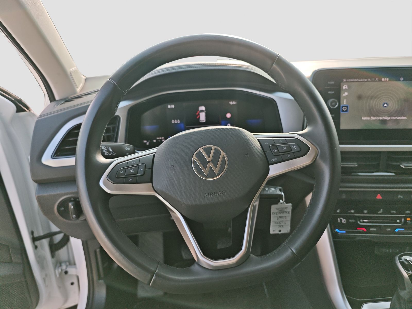 Volkswagen T-Roc LIFE 1.0 TSI - Samsaru's Car Outlet