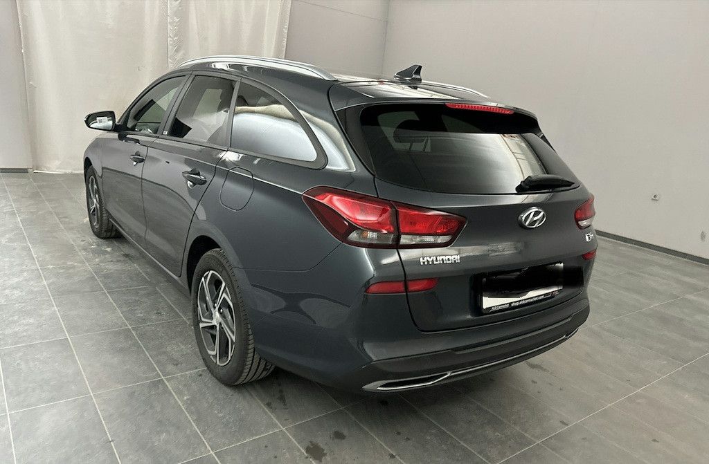 Hyundai i30 1.6 CRDI - Samsaru's Car Outlet