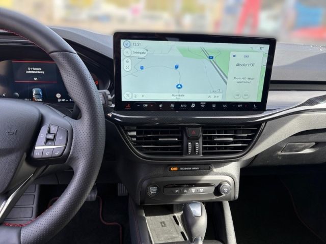 Ford Focus Turnier 1.0 EcoBoost ST-Line X + AHK + Gan