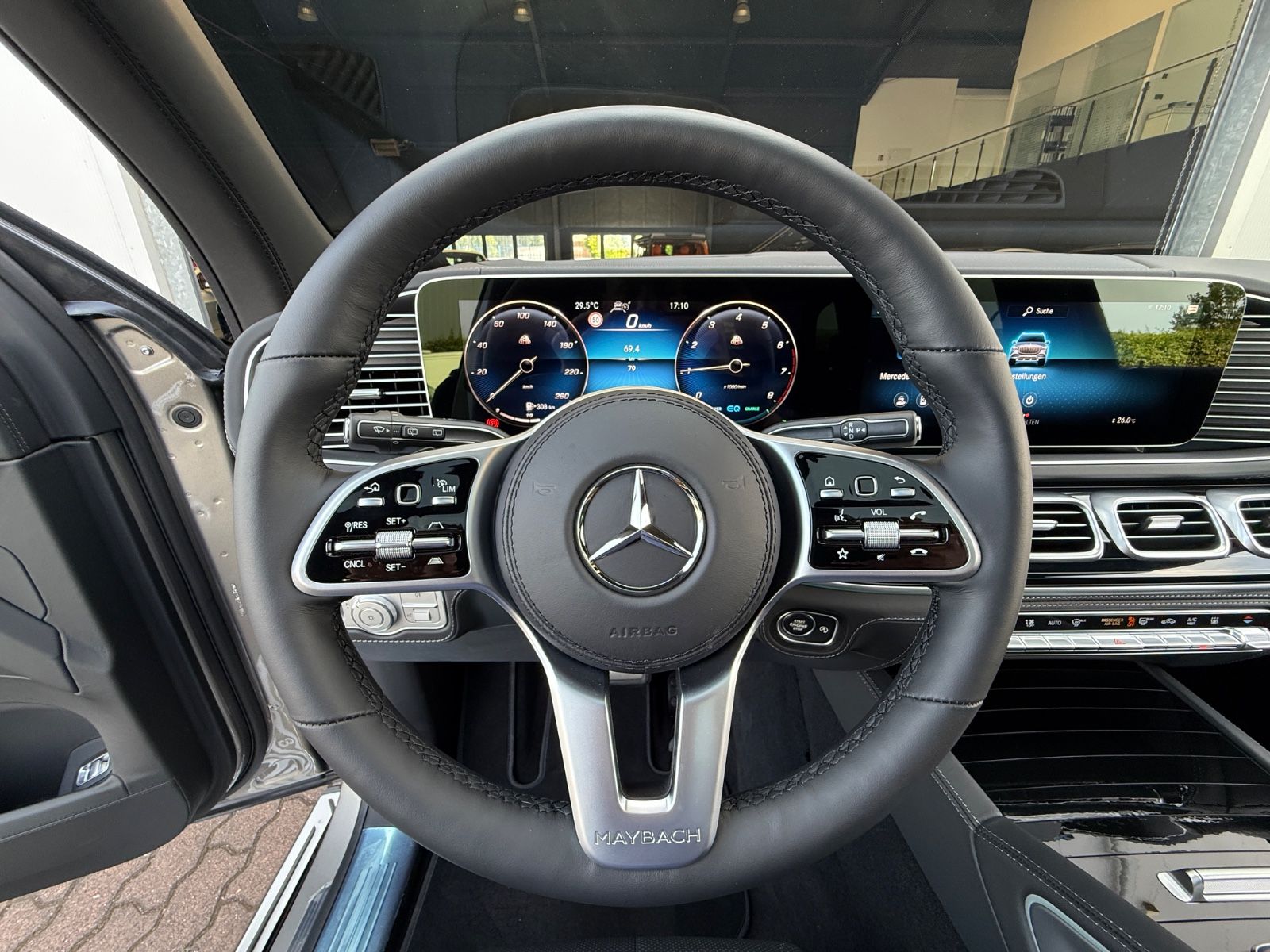 Mercedes-Benz GLS 600 Maybach 4Matic - Samsaru's Car Outlet