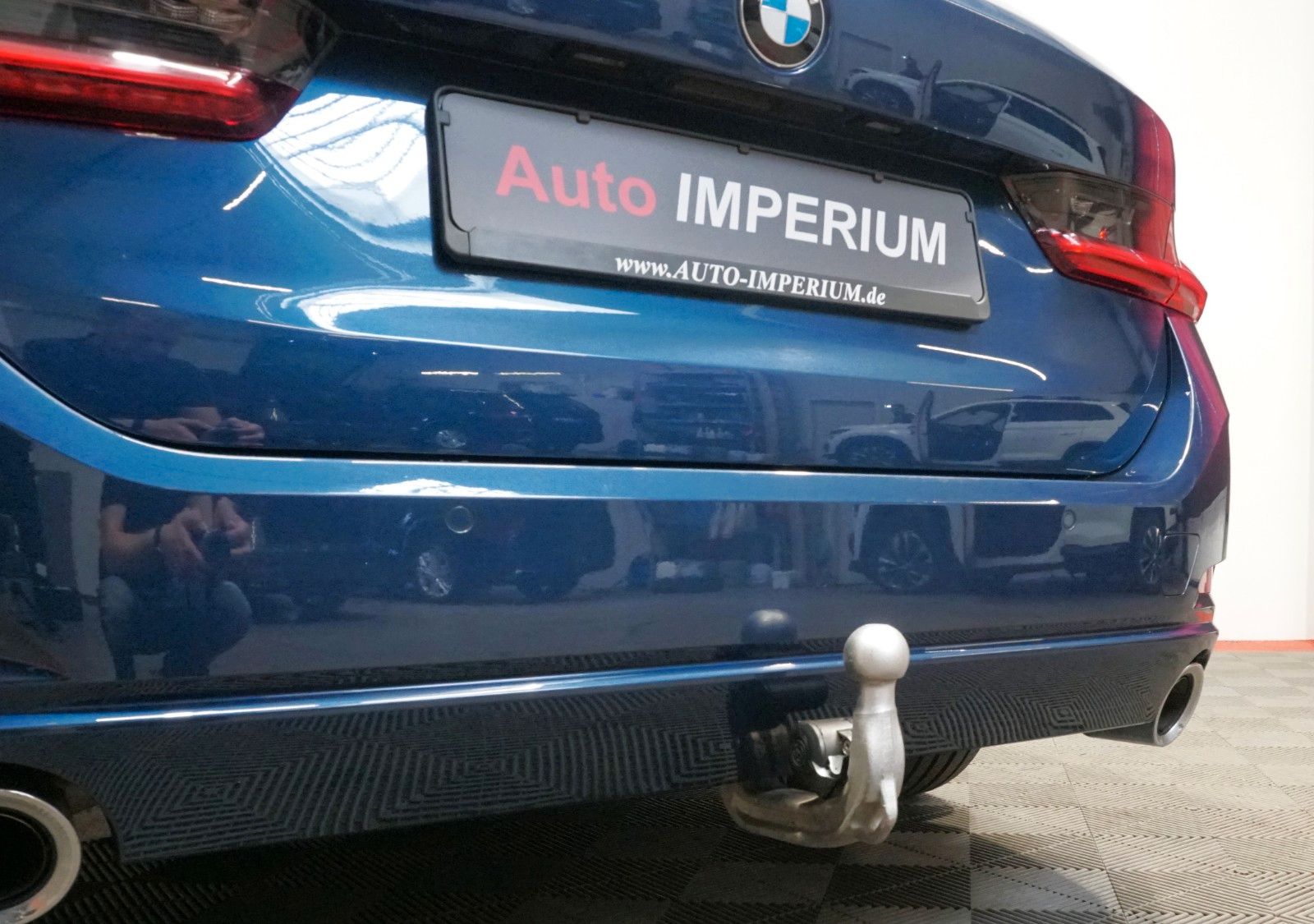 BMW 320 d xDrive Touring - Samsaru's Car Outlet