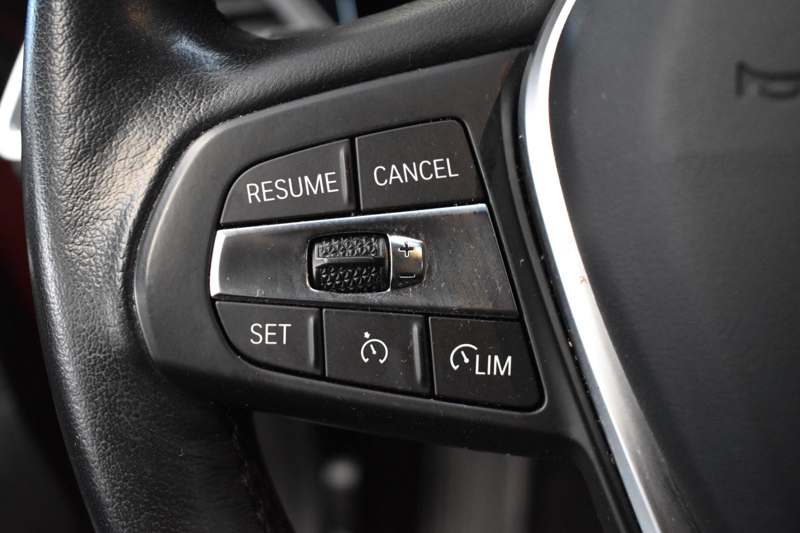 BMW 320 d xDrive SPORT LINE*LEDER*LIVE COCKPIT*LED*
