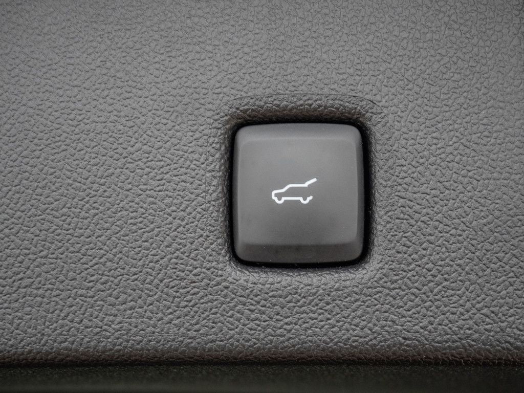 Ford KUGA VIGNALE - Samsaru's Car Outlet