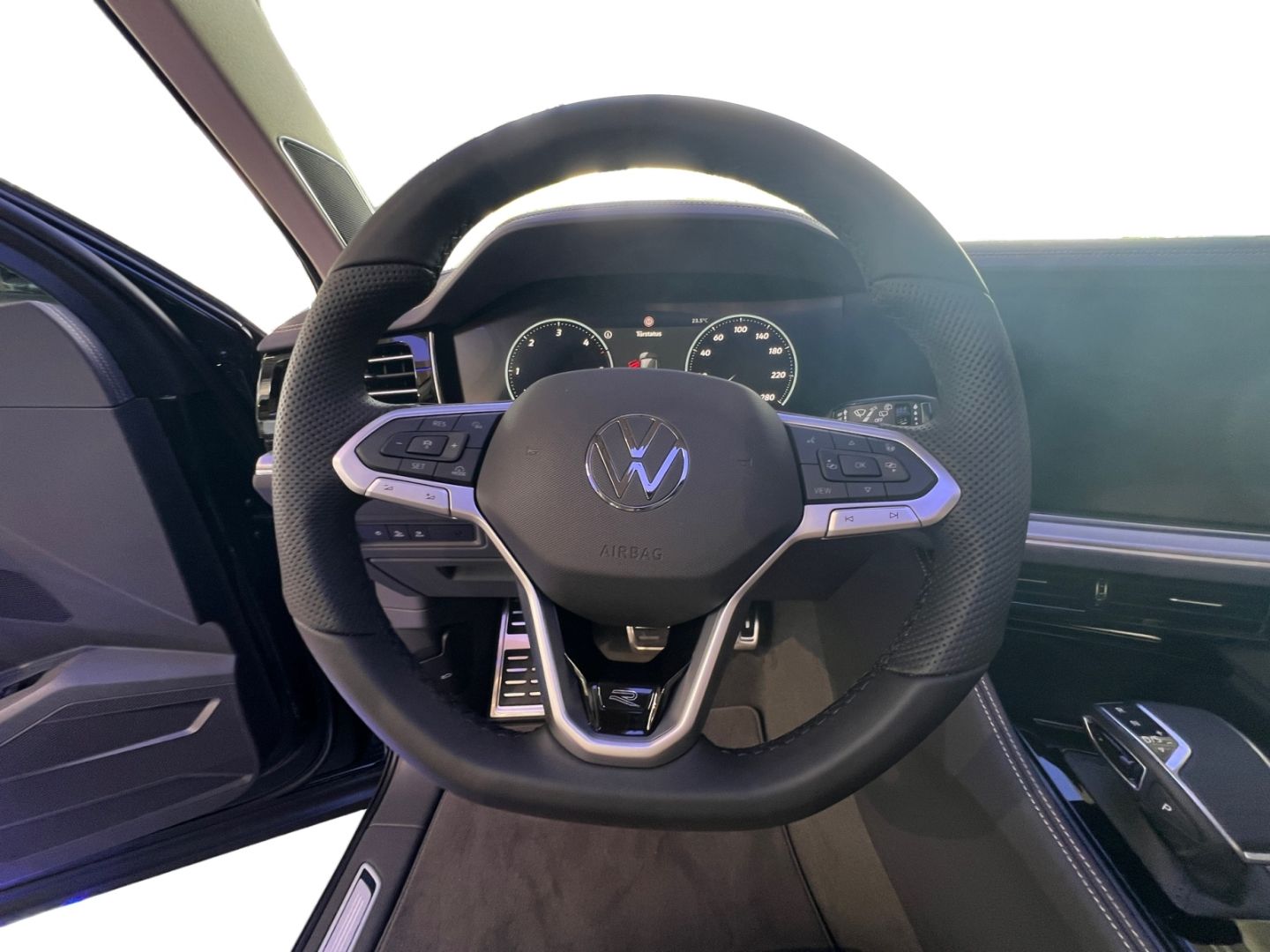 Volkswagen Touareg R-Line Final Edition 3.0 TDI V6 4M PANO/