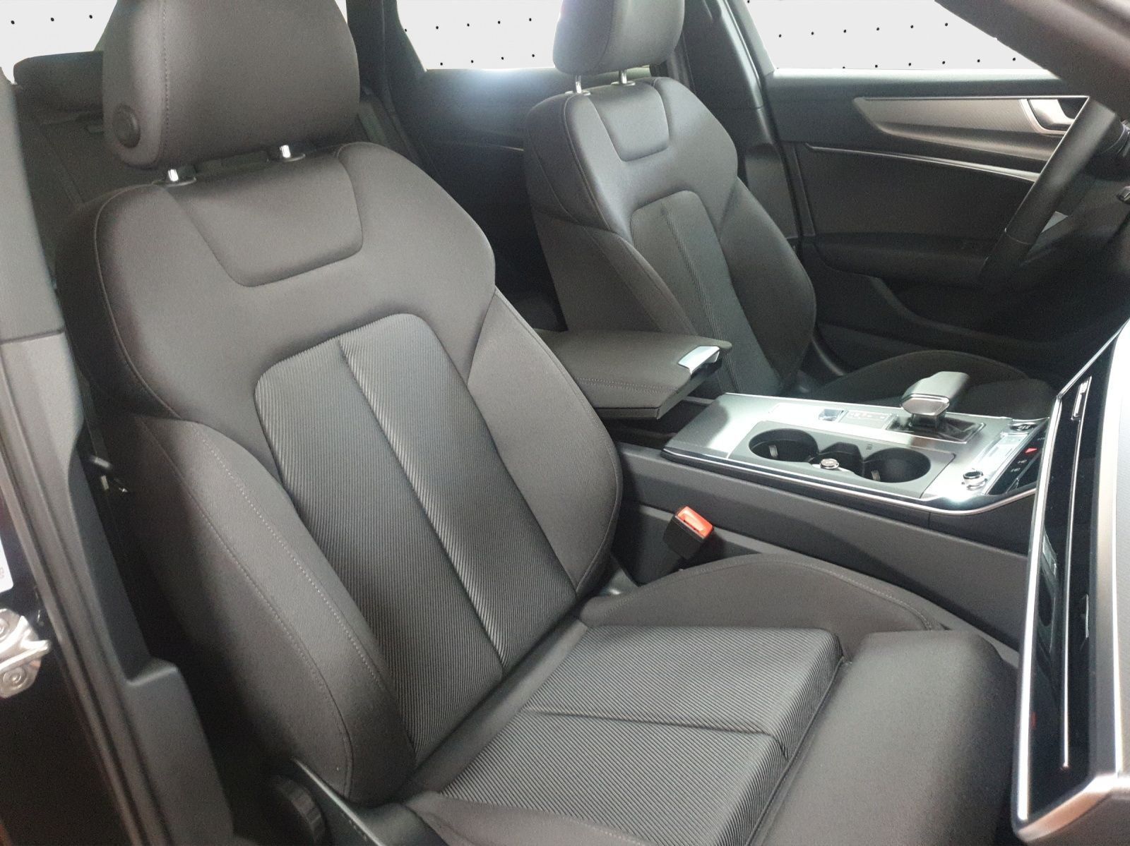 Audi A6 Avant Sport 40 TDI - Samsaru's Car Outlet
