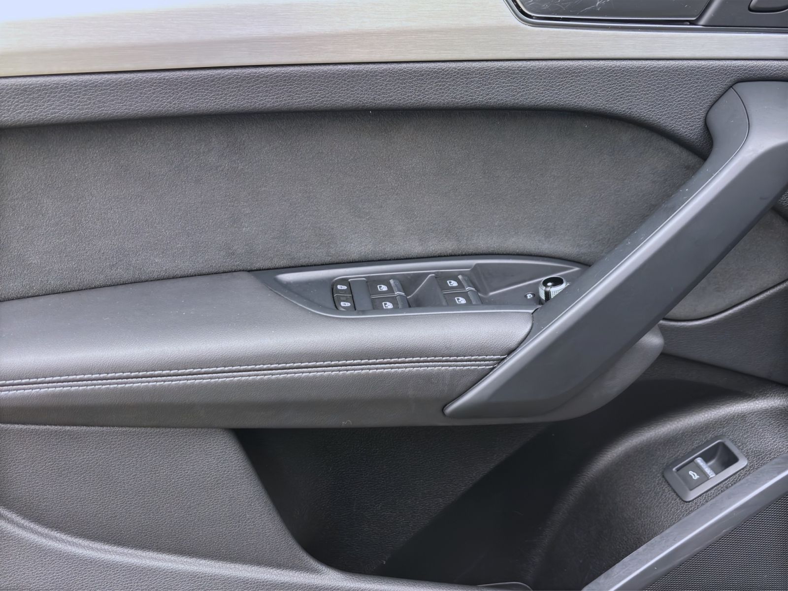 Audi Q5 40 TDI Q S LINE PANO AHK MATRIX NAVI