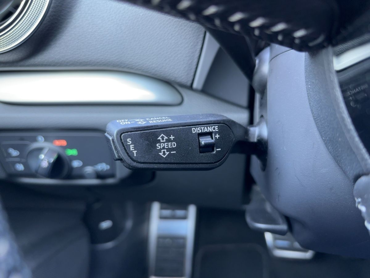 Audi A3 Sportback 40 e-tron sport - Samsaru's Car Outlet