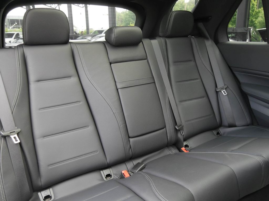 Mercedes-Benz GLE 580 4M AMG PREMIUM|360°|BURM|PANO|AHK|KEYL