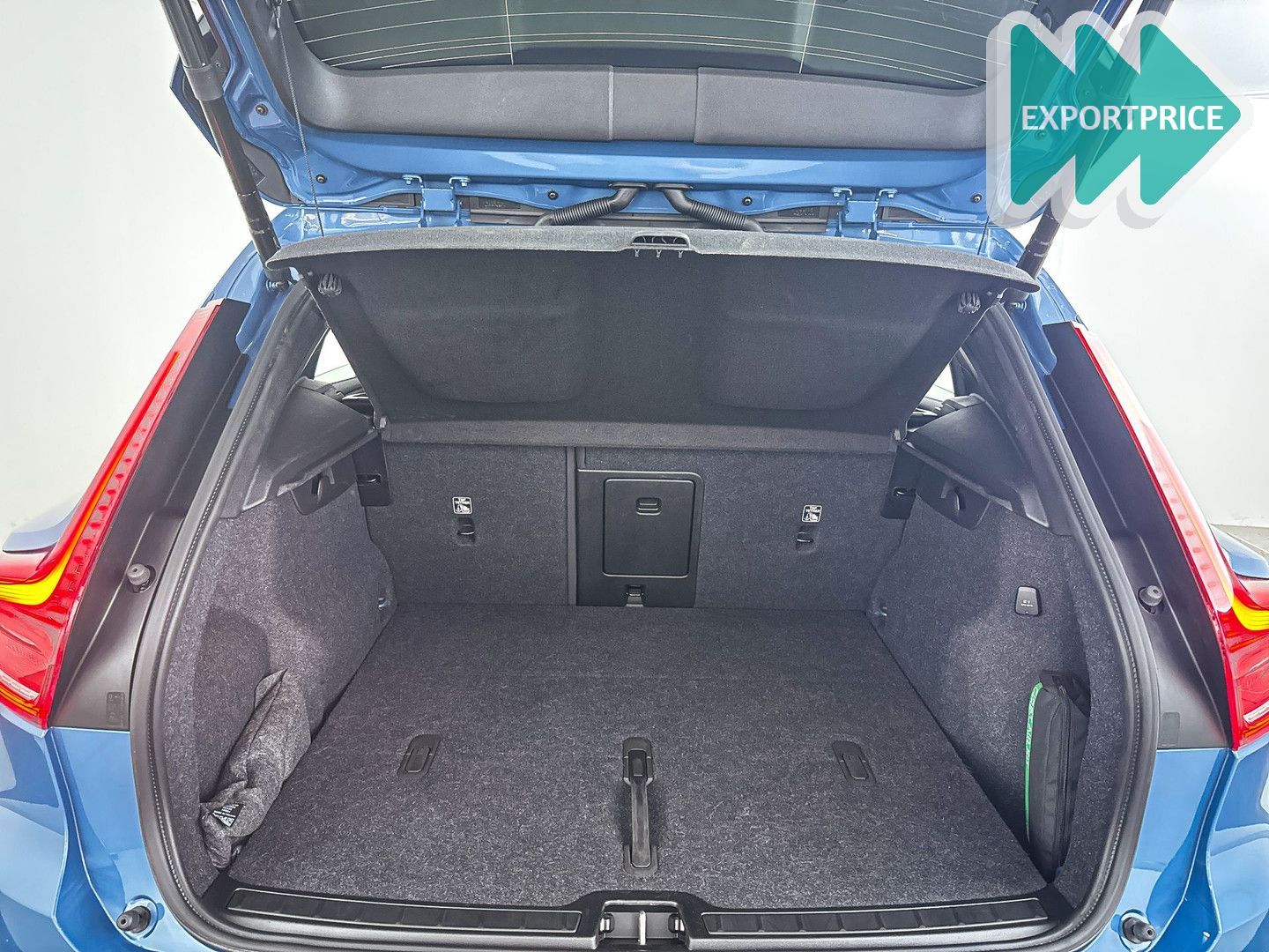 Volvo XC40 B4 Aut. Plus Dark | Harman Kardon | Stoel-