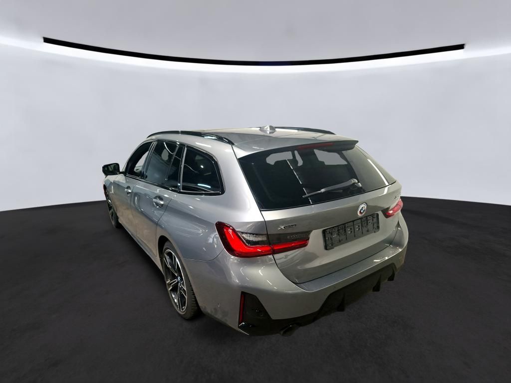 BMW 330e xD M-Sport HuD Leder CAM Pano H&K LenkHz.