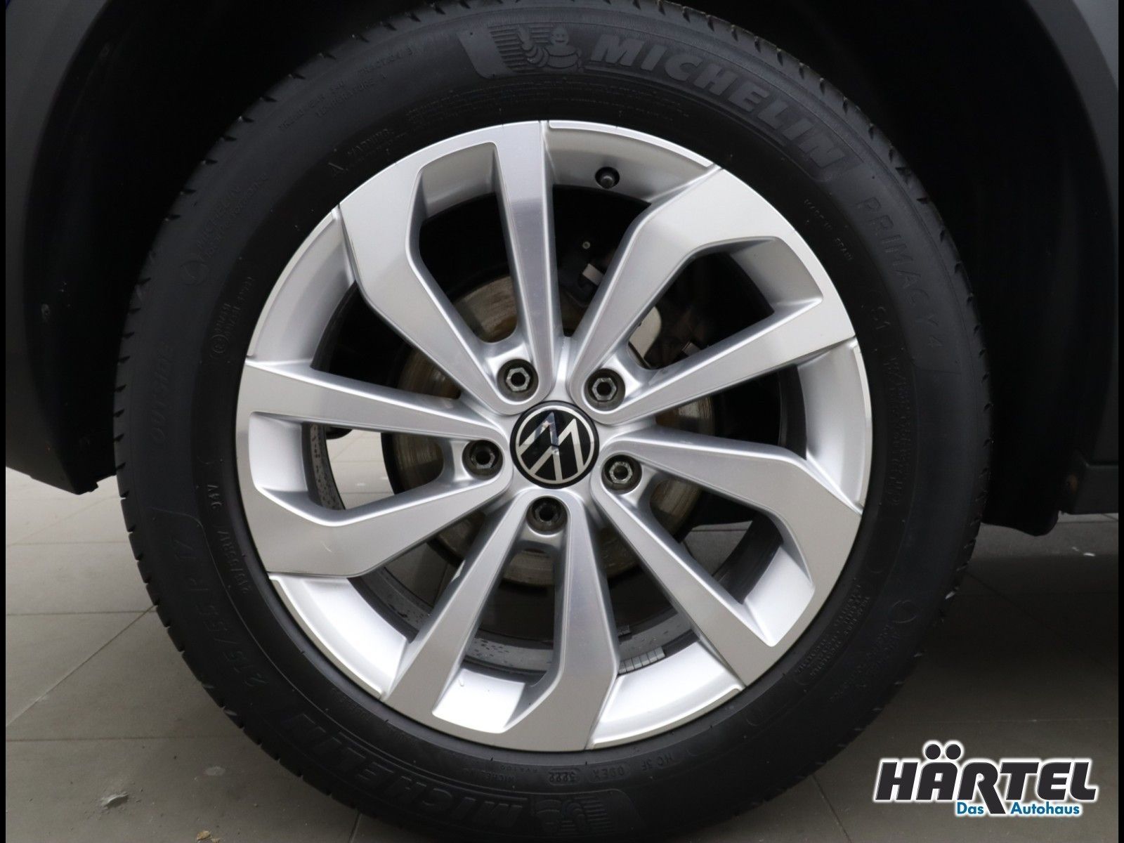 Volkswagen T-ROC STYLE 1.5 TSI DSG - Samsaru's Car Outlet