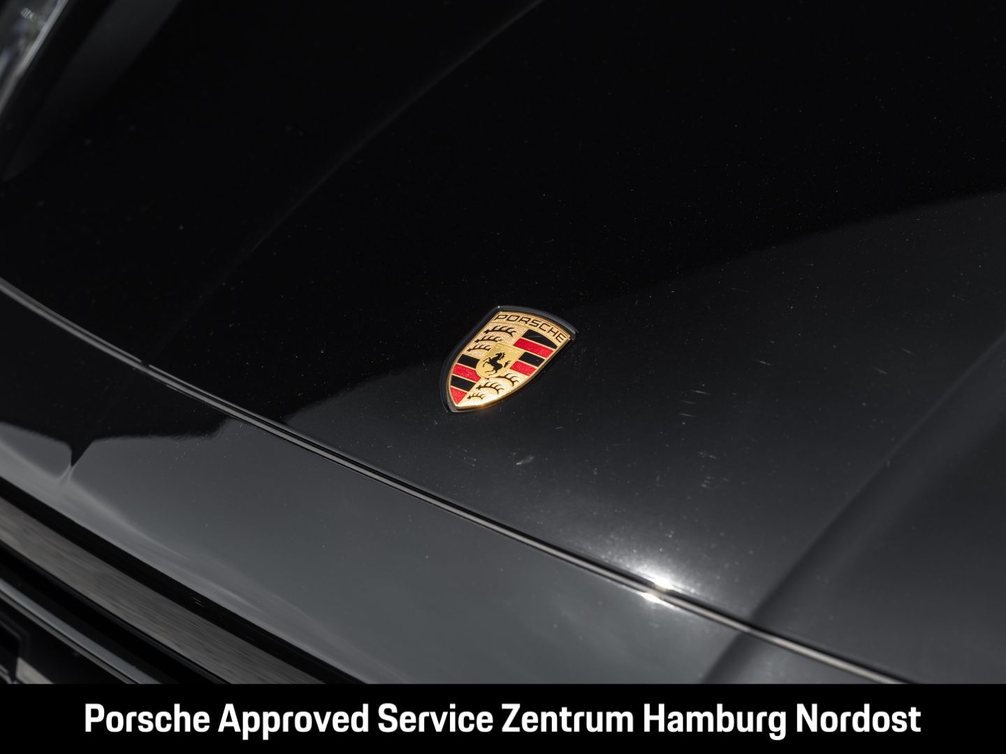Porsche Cayenne E-Hybrid Coupe Sportabgas Sport Chrono