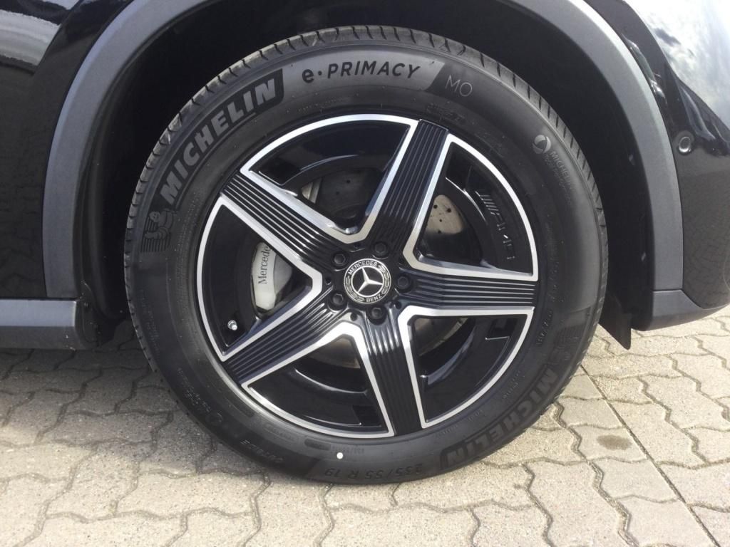 Mercedes-Benz GLC 200 4MATIC AMG - Samsaru's Car Outlet