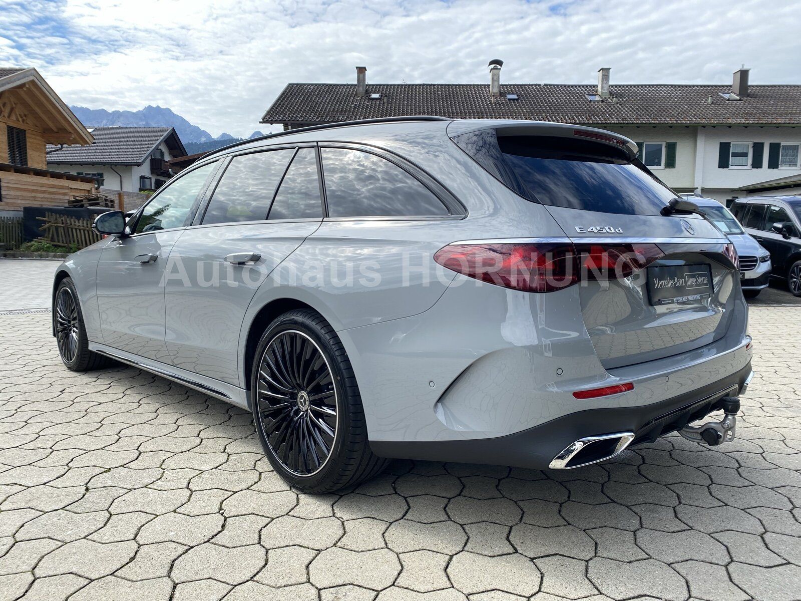 Mercedes-Benz E 450d 4M AMG AIR DIGI HUD AHK NIGHT 360° PANOSD