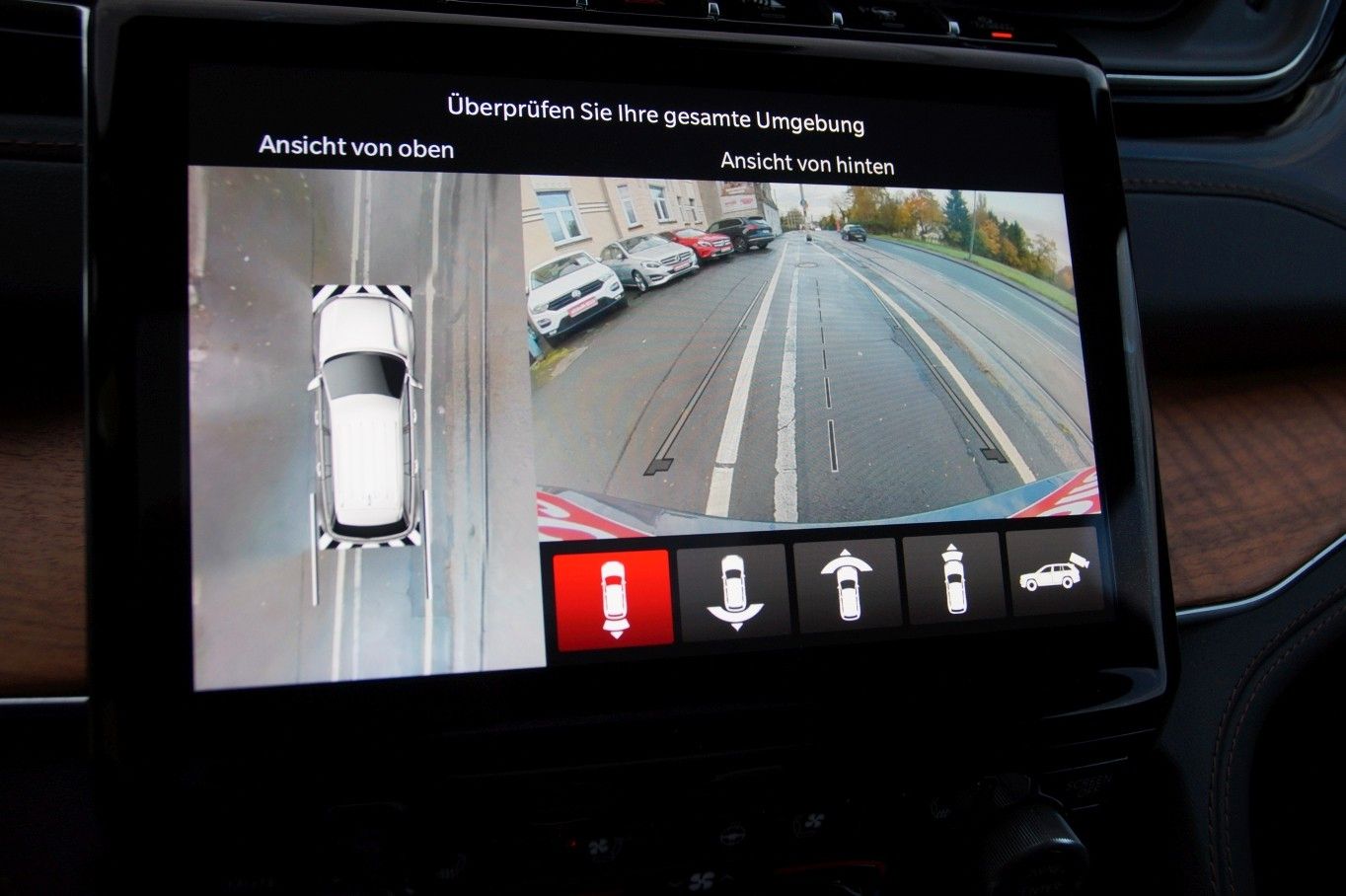 Jeep Summit Reserve Pl*1HAND*NEUWERTIG*VOLL* NP 107.