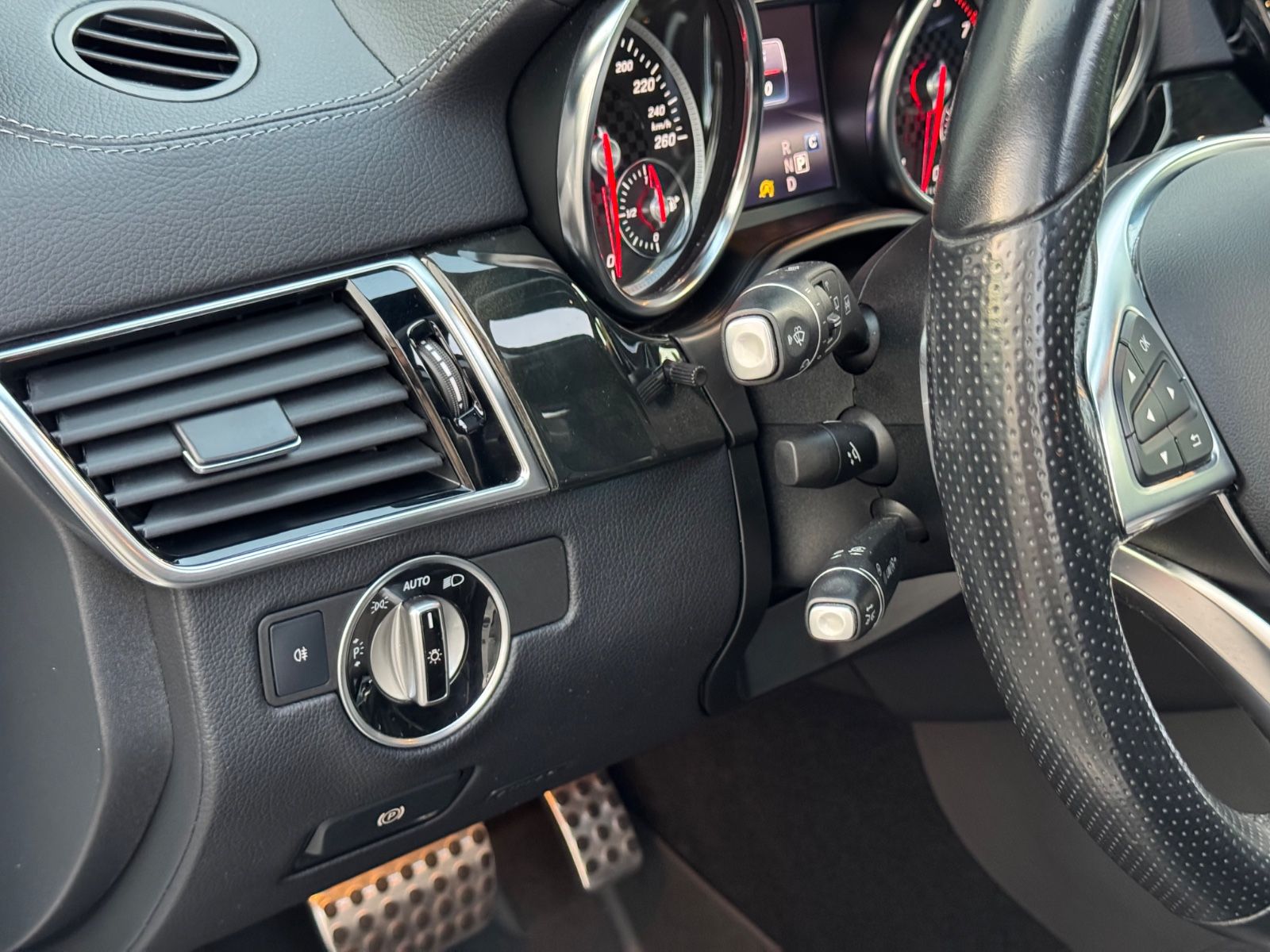 Mercedes-Benz GLE 500 V8 4Matic AMG-Line/Night-Paket/SoftClose
