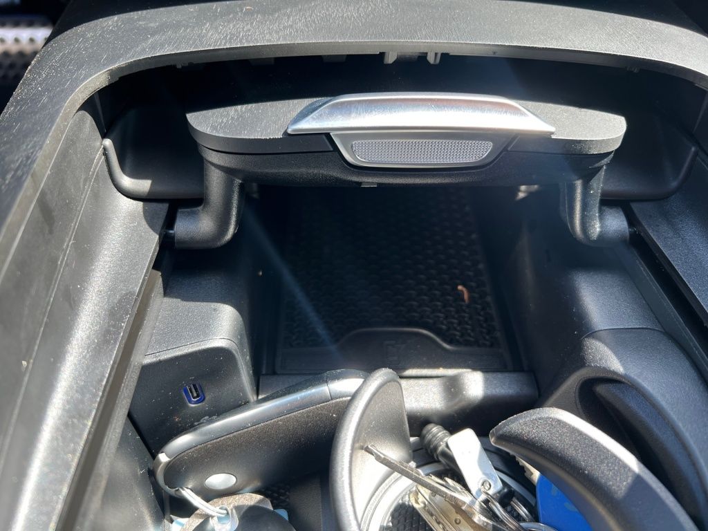 Mercedes-Benz E 450 d 4M AMG*Night*AHK*StdHzg*HUD*Pano*Burme.