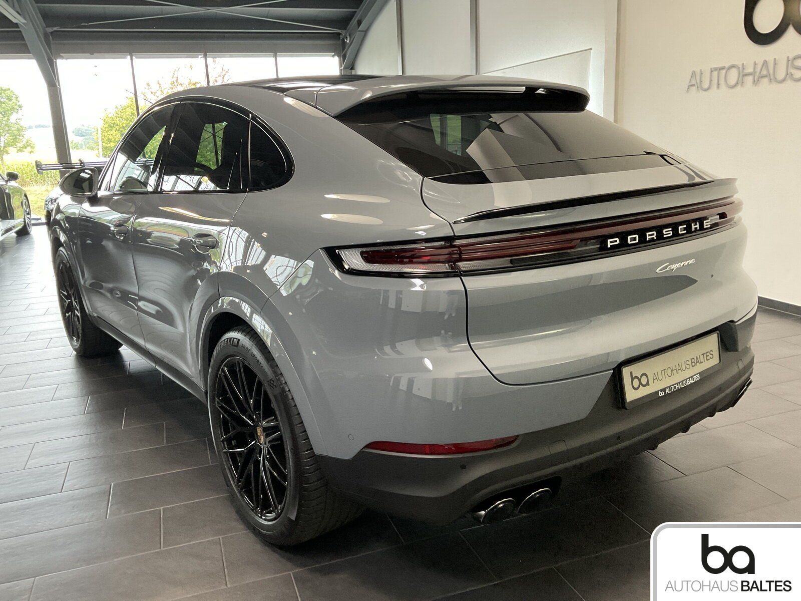 Porsche Cayenne Coupe Luft/Matrix/Inno/2+1/Head-up/Bose/