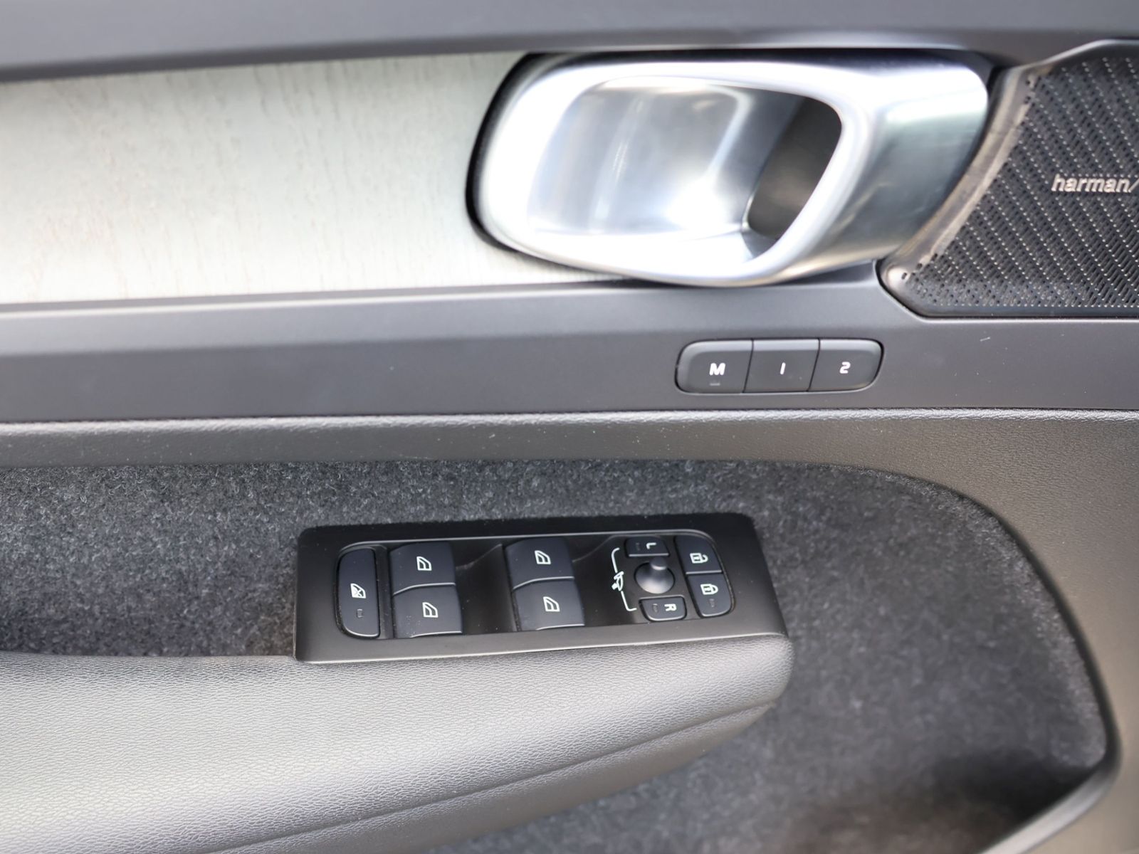 Volvo XC40 Inscription Recharge Plug-In Hybrid 2WD