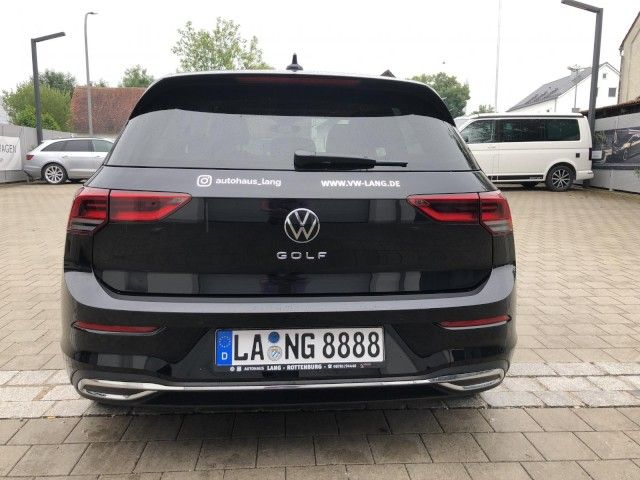 Volkswagen Golf VIII 1.5 TSI Move - Samsaru's Car Outlet