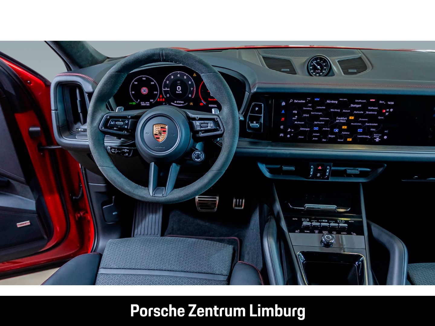 Porsche Cayenne GTS Coupe Hinterachslenkung InnoDrive