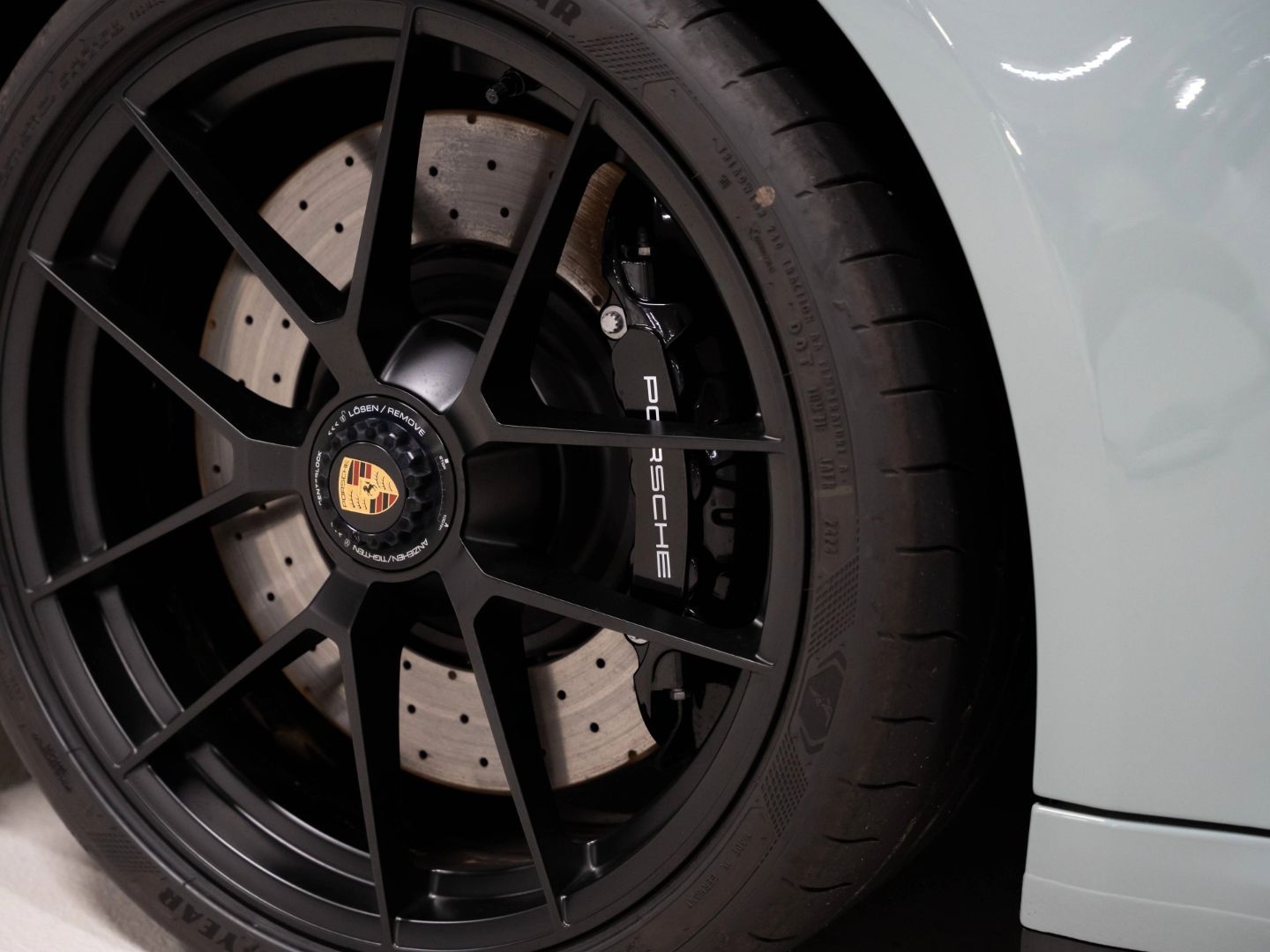 Porsche 992 Targa 4 GTS InnoDrive Burmester Lift-VA