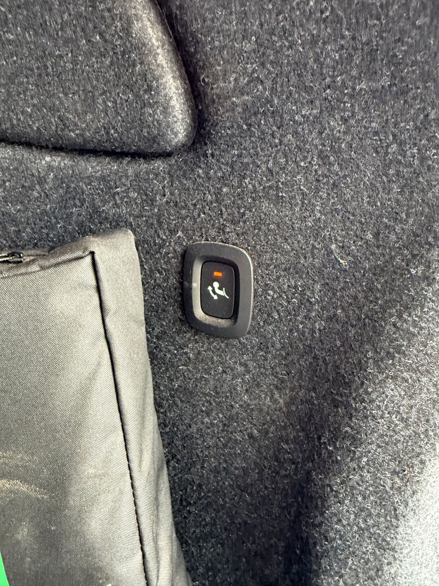 Volvo XC40 ULTIMATE TWIN+PIXEL+AHK+20"+WÄRMEPUMPE