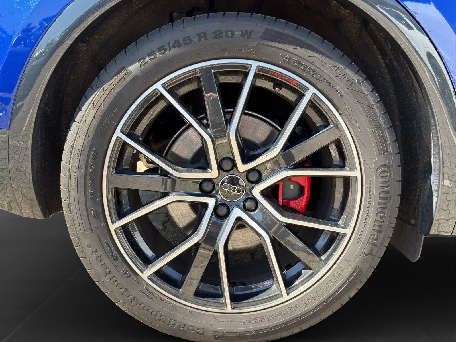 Audi Q5 Sportback 50 TFSIe Q 2x S LINE LUFT LM20 LEDE