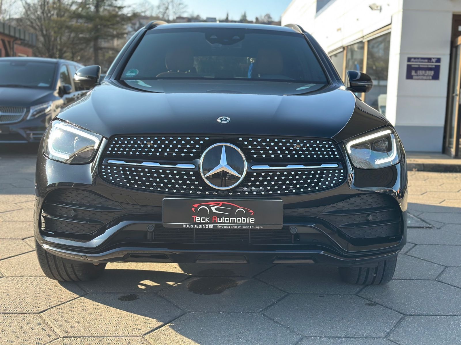 Mercedes-Benz GLC 300 d AMG 4M - Samsaru's Car Outlet