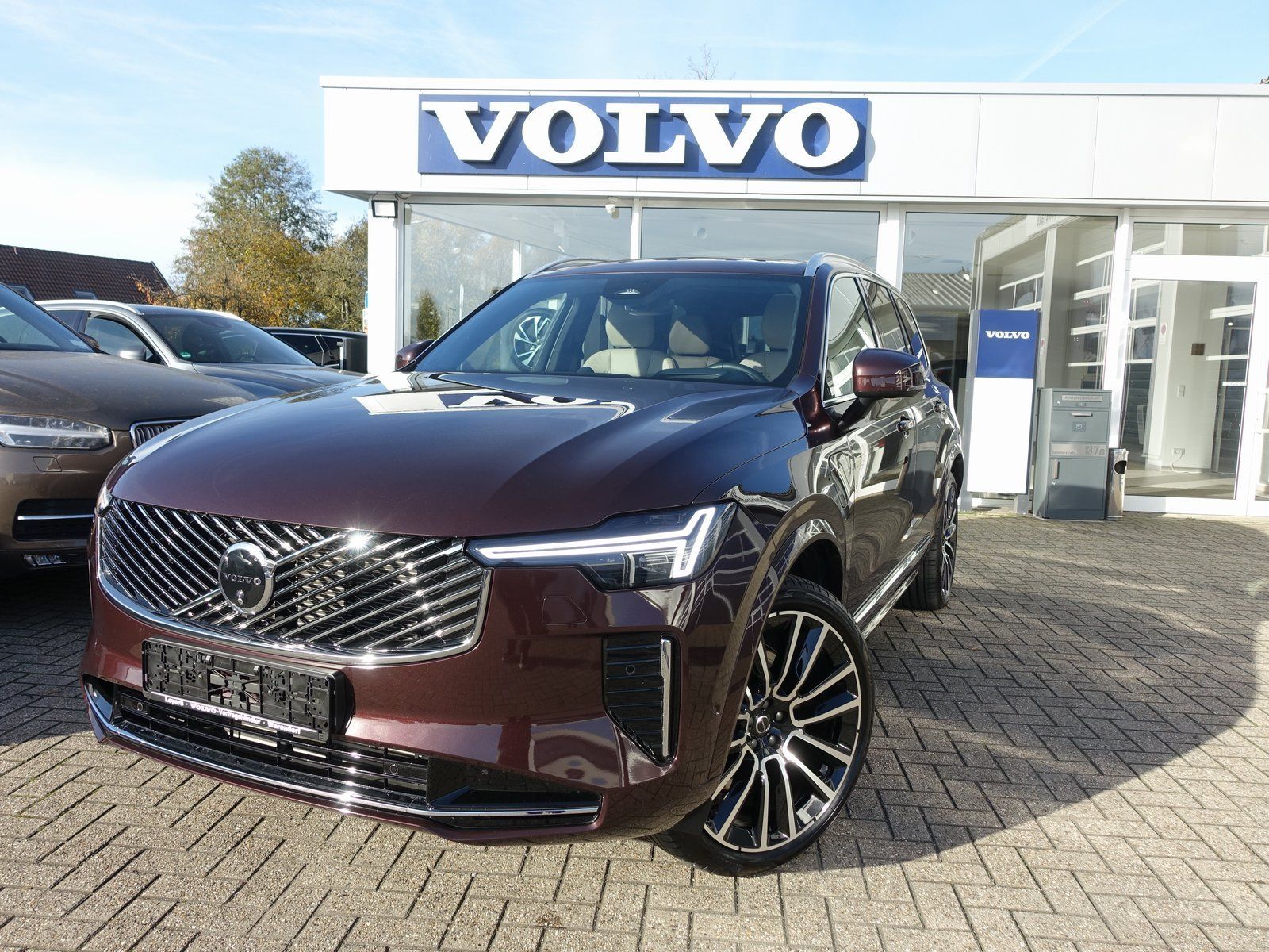 Volvo XC90 Ultra Facelift T8 AWD/B&W/22"/AHK/FourC/360
