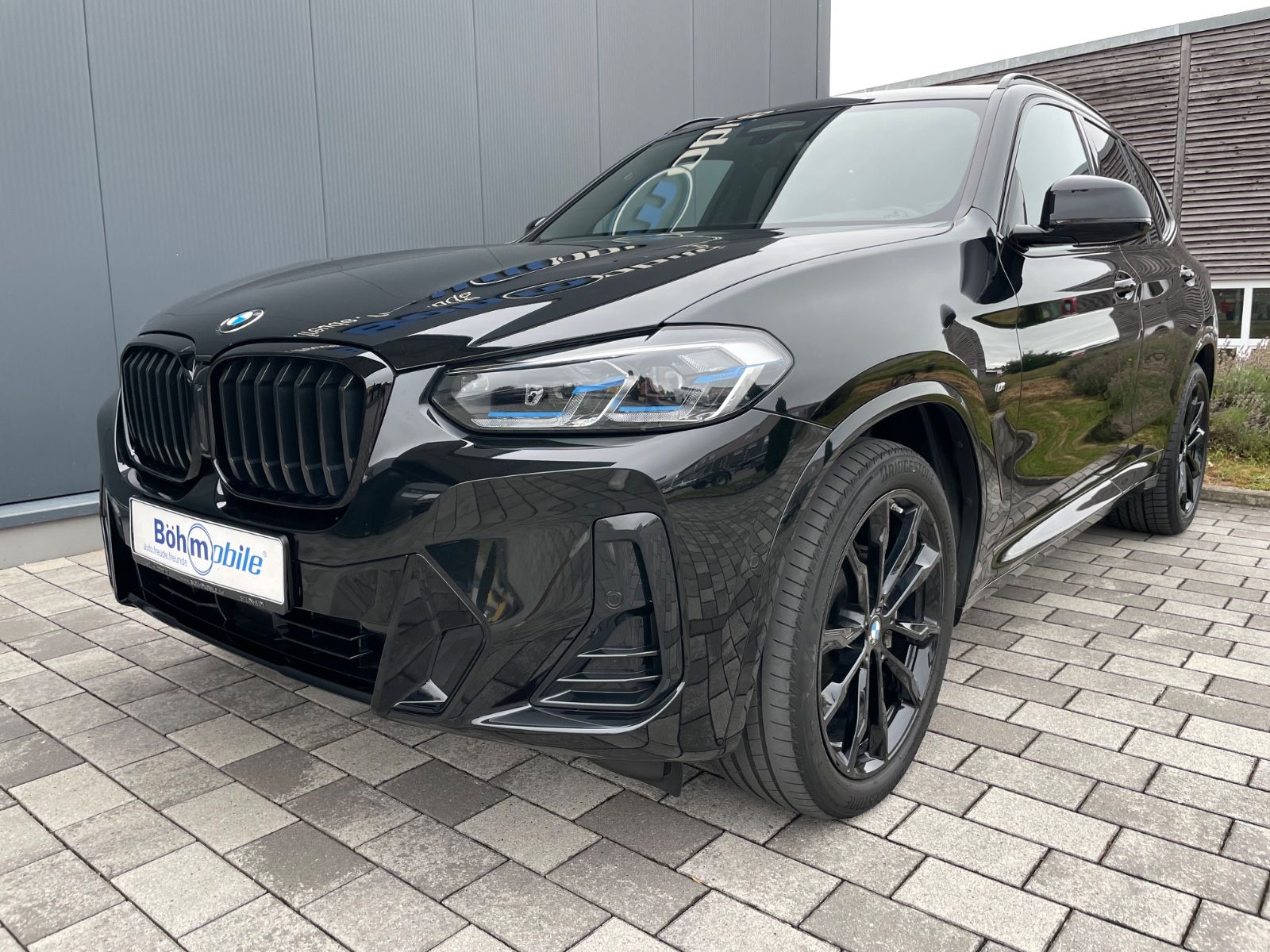 BMW X3 xDrive30d M-Sport - Samsaru's Car Outlet