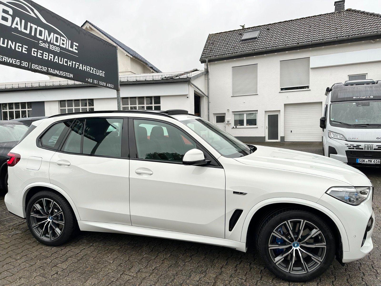 BMW X5 xDr45e M Sport PANO*M Sitze*Laser*ACC*360°