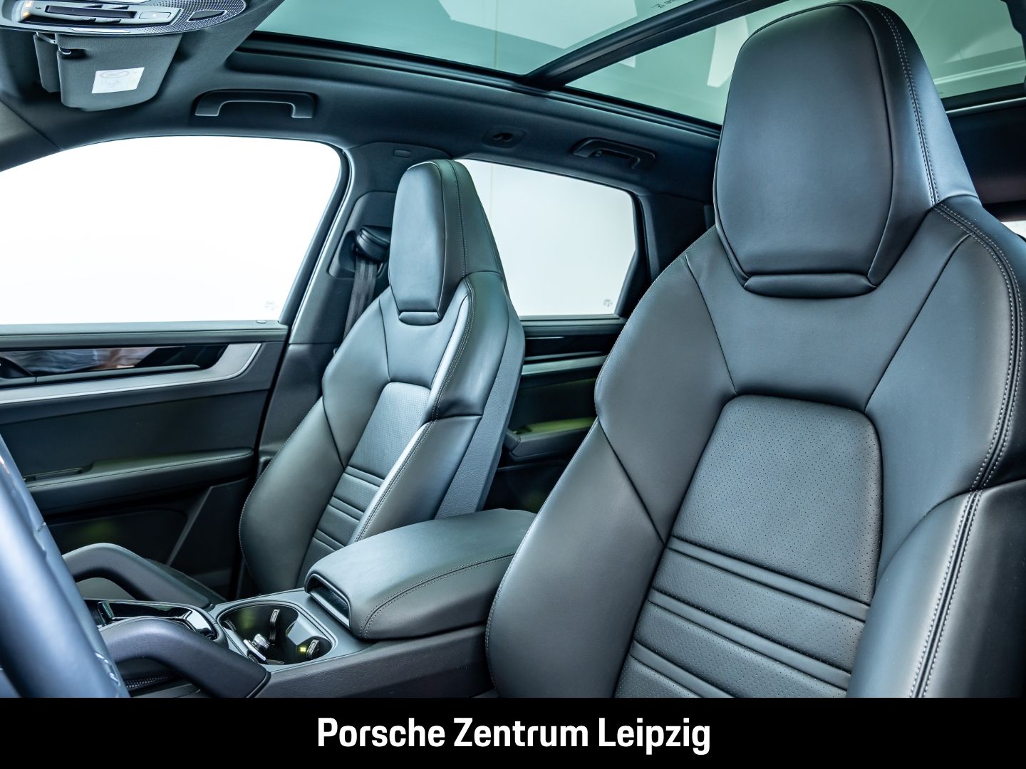 Porsche Cayenne S E-Hybrid AHK InnoDrive HeadUp Matrix