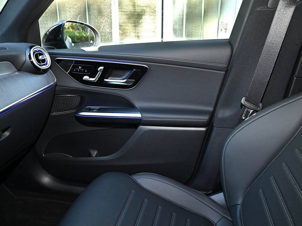 Mercedes-Benz GLC 220 d 4M AMG Line Night AHK Distr Pano Kamer