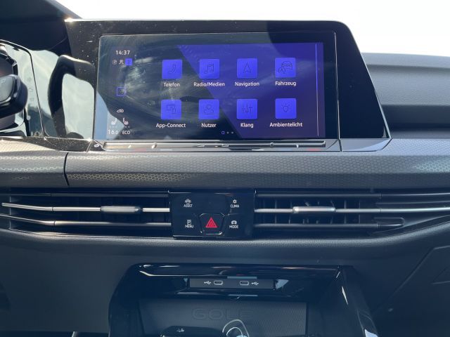 Volkswagen Golf VIII GTE 1.4 eHybrid - Samsaru's Car Outlet
